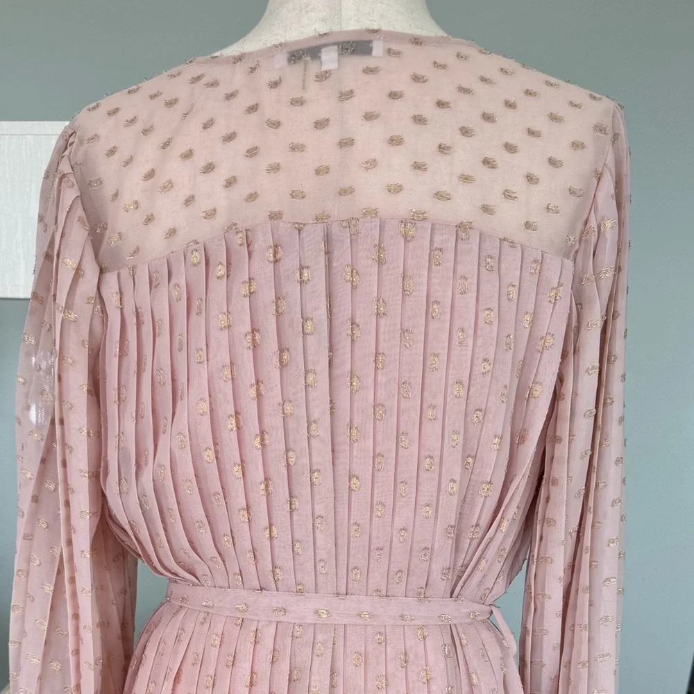 Endless Rose Pink & Gold Textured Romper Shorts Women’s SZ M